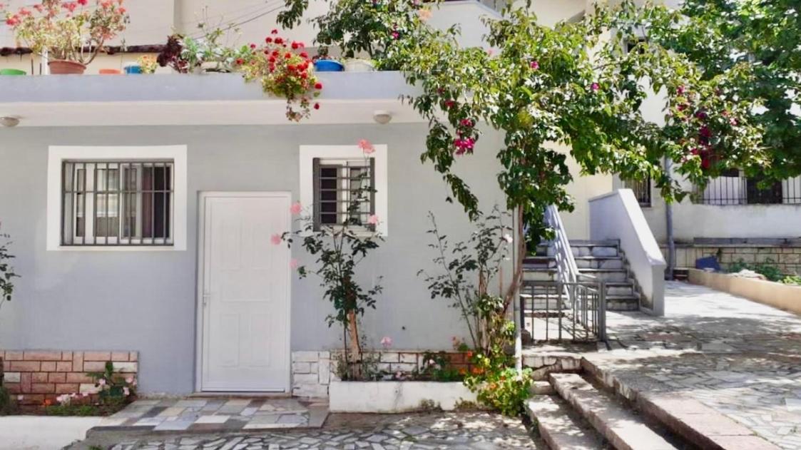 Olti'S Beach House Sarandë Exterior foto
